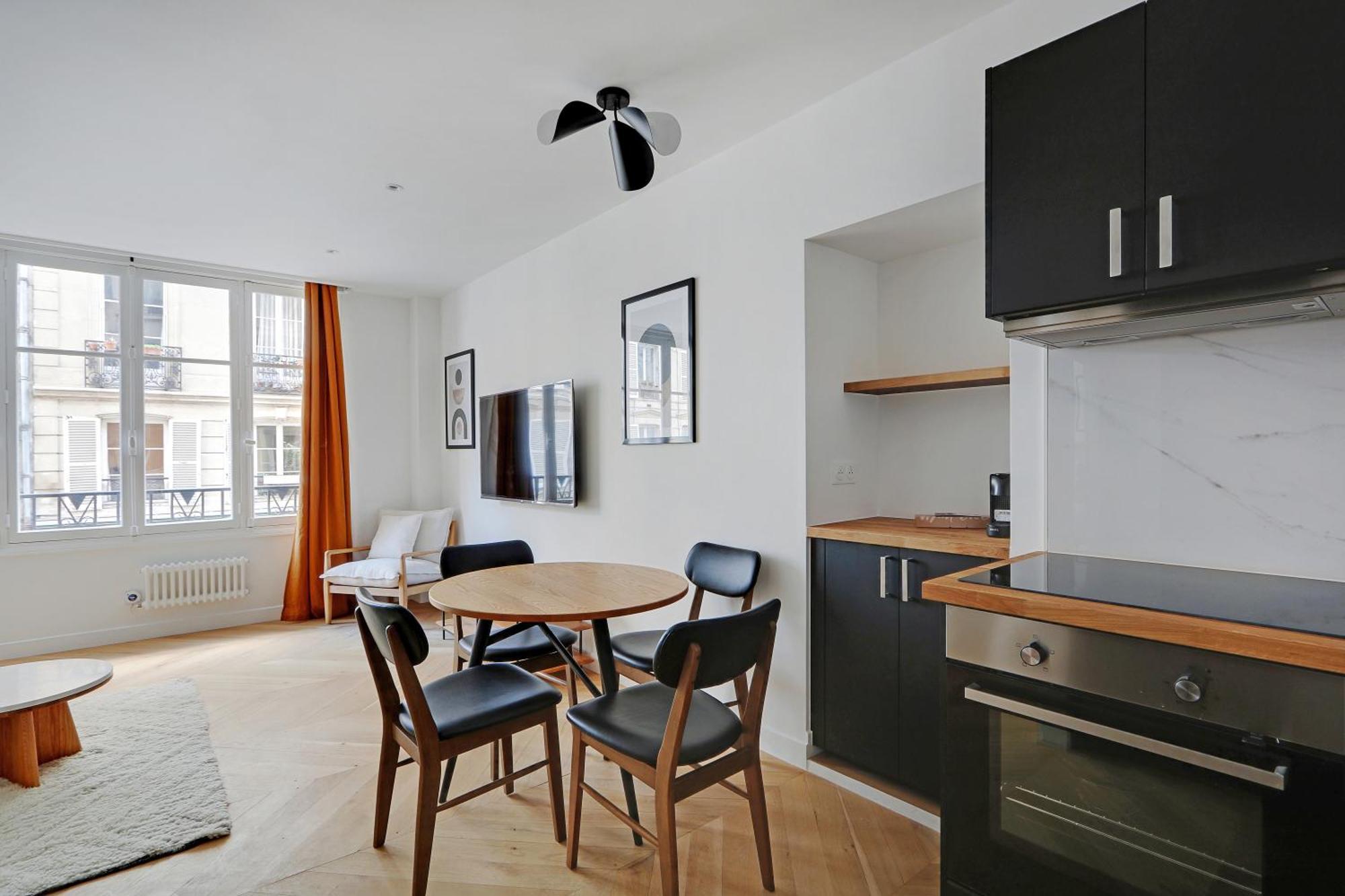 Pick A Flat'S Apartments In Saint Michel - Rue Du Sommerard 巴黎 客房 照片