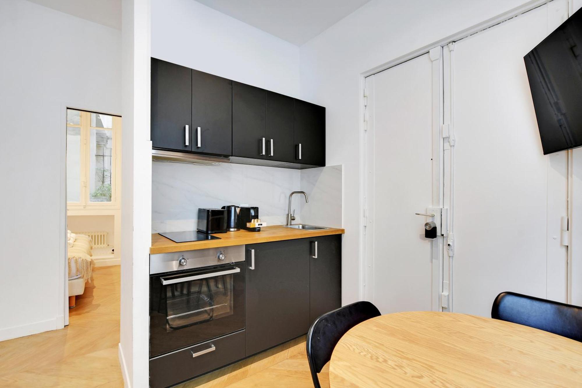 Pick A Flat'S Apartments In Saint Michel - Rue Du Sommerard 巴黎 外观 照片